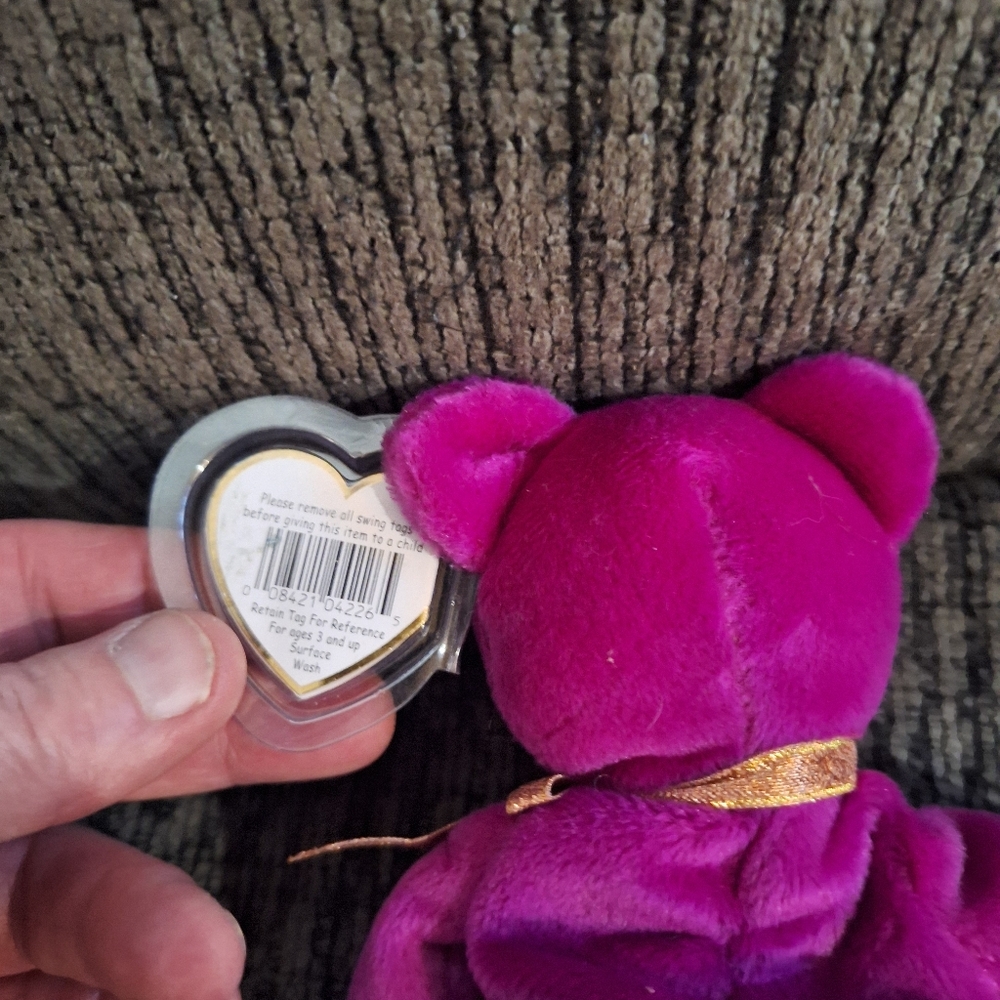 Milennium Beanie Babyq